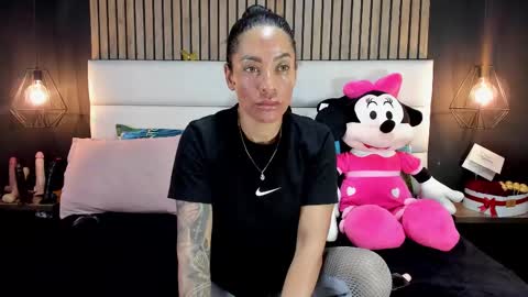 Nicolle Ruselle   Hello my lovely  schedule for great fun from  630 am and end 800 pm Colombian time I wait for you online show from 02-19-25, 11:17