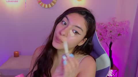 Snapshot of mayavexx chatting on 05-30-26, 03:42 Maya Vexx online show from 05-30-26, 03:42