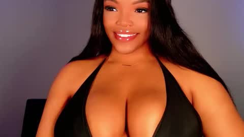 MayBabi online show from 11-28-25, 01:03