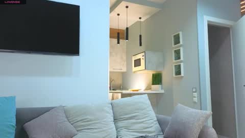 My name Casey  online show from 11-16-25, 04:40