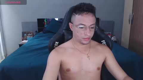 Mayke online show from 11-13-25, 11:42