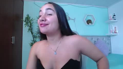 Maylin  online show from 07-15-26, 06:24