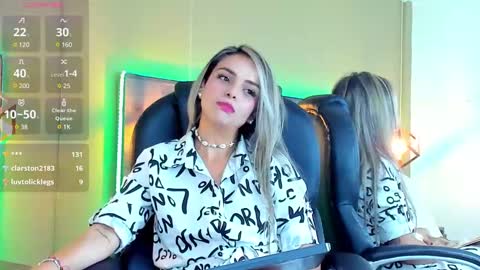 Snapshot of maylinfox chatting on 01-16-25, 04:18 MaylinFox online show from 01-16-25, 04:18