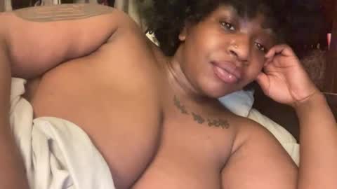 Snapshot of mayluvsu chatting on 03-14-26, 09:26 mayluvsu online show from 03-14-26, 09:26