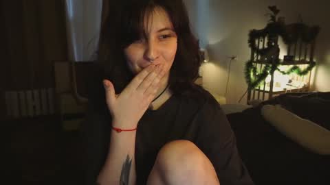 Mary  . online show from 12-27-24, 08:56