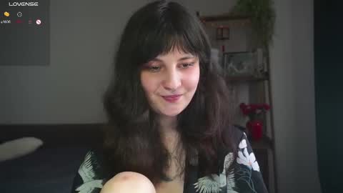 Mary  . online show from 08-06-26, 05:53