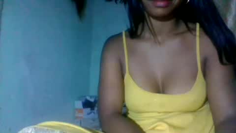 Snapshot of mayolu586 chatting on 06-29-26, 12:06 Maya online show from 06-29-26, 12:06