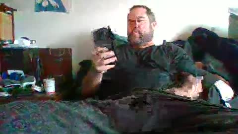 Snapshot of mayoramx chatting on 01-29-25, 05:45 Dad bod 43 online show from 01-29-25, 05:45