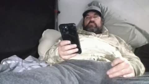 Snapshot of mayoramx chatting on 03-02-26, 04:58 Dad bod 43 online show from 03-02-26, 04:58