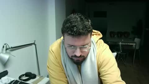 Snapshot of maythe4bwu chatting on 12-23-24, 10:53 maythe4bwu online show from 12-23-24, 10:53