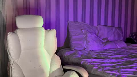 Snapshot of mayvi_cold chatting on 03-31-26, 06:52 mayvi_cold online show from 03-31-26, 06:52