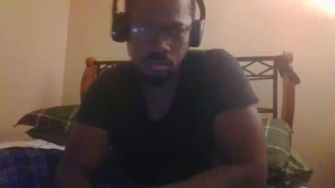 Snapshot of mbsupreme chatting on 11-13-25, 03:38 Mark online show from 11-13-25, 03:38