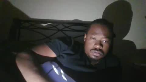 Snapshot of mbsupreme chatting on 12-21-25, 11:17 Mark online show from 12-21-25, 11:17