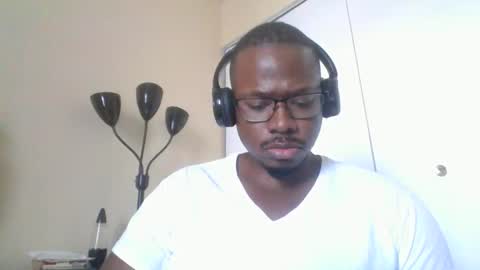 Snapshot of mbsupreme chatting on 01-17-26, 08:01 Mark online show from 01-17-26, 08:01