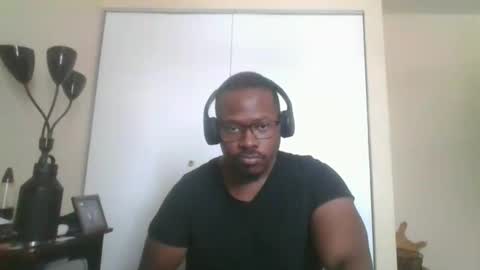 Snapshot of mbsupreme chatting on 02-02-26, 03:55 Mark online show from 02-02-26, 03:55