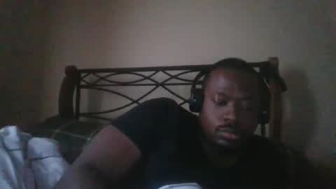 Snapshot of mbsupreme chatting on 02-04-26, 02:01 Mark online show from 02-04-26, 02:01