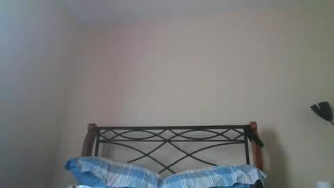 Snapshot of mbsupreme chatting on 02-24-26, 02:48 Mark online show from 02-24-26, 02:48