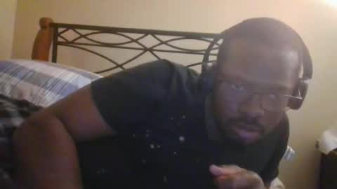 Snapshot of mbsupreme chatting on 02-27-26, 05:40 Mark online show from 02-27-26, 05:40