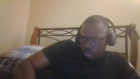 Snapshot of mbsupreme chatting on 03-13-26, 01:23 Mark online show from 03-13-26, 01:23