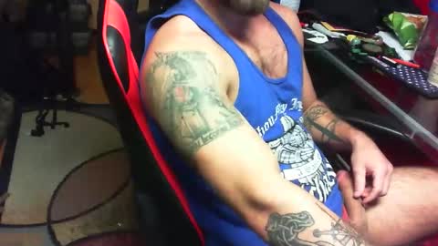 Snapshot of mcbethtime chatting on 01-13-26, 10:04 mcbethtime online show from 01-13-26, 10:04