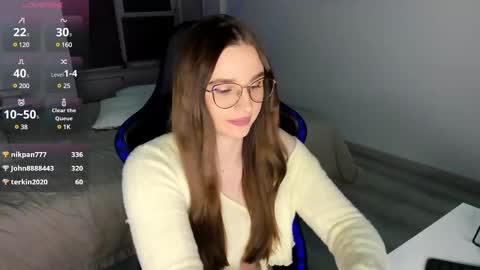 Snapshot of mcfly_11 chatting on 02-08-25, 02:04 mcfly_11 online show from 02-08-25, 02:04