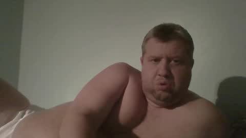 Snapshot of mckhero chatting on 11-30-25, 11:42 Sean online show from 11-30-25, 11:42