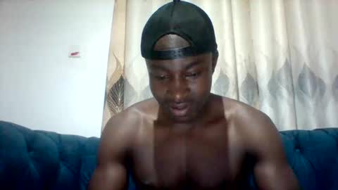 Snapshot of mclntz_bbc chatting on 11-11-25, 02:44 mclntz_bbc online show from 11-11-25, 02:44