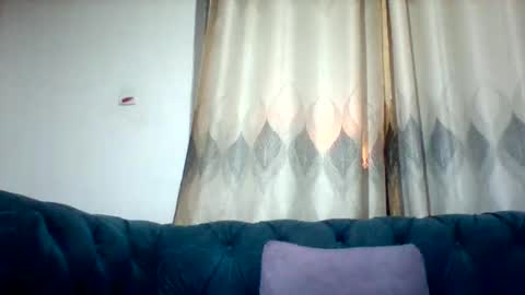 Snapshot of mclntz_bbc chatting on 12-04-25, 04:44 mclntz_bbc online show from 12-04-25, 04:44