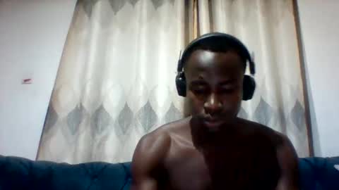 Snapshot of mclntz_bbc chatting on 12-14-25, 01:55 mclntz_bbc online show from 12-14-25, 01:55