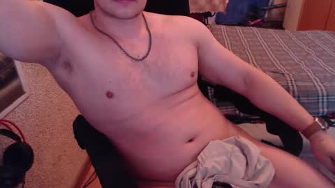 Snapshot of mclovi19 chatting on 02-17-26, 10:56 mclovi19 online show from 02-17-26, 10:56