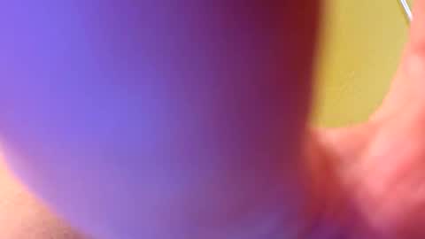 mclovinmackay online show from 10-20-25, 05:30