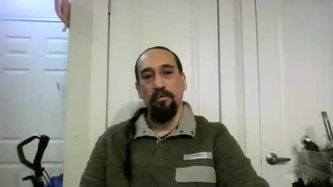 Snapshot of mclovins77 chatting on 02-10-26, 05:50 mclovins77 online show from 02-10-26, 05:50