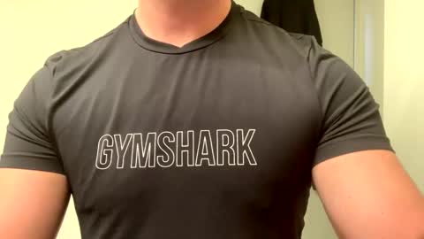 mcr8080 online show from 01-17-25, 03:22