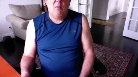 Snapshot of mdog9669 chatting on 06-14-26, 06:43 mdog9669 online show from 06-14-26, 06:43