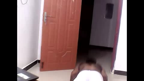 Snapshot of me_hai12 chatting on 02-06-25, 11:37 me_hai12 online show from 02-06-25, 11:37