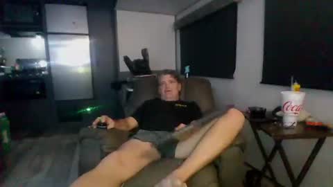 me_him_us_them online show from 11-20-25, 06:35