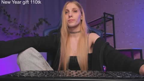 Anna online show from 12-27-24, 05:26