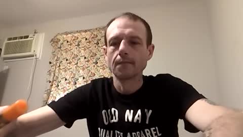 Snapshot of meanfinger chatting on 03-09-26, 08:02 Jizzy online show from 03-09-26, 08:02