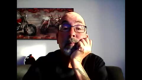 me at home online show from 10-26-25, 12:33
