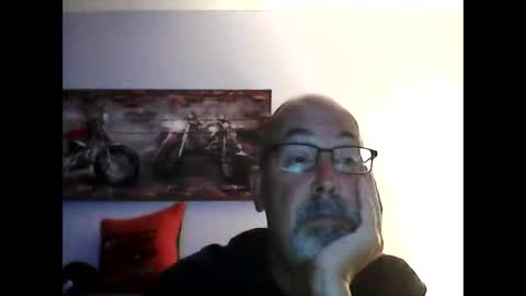 me at home online show from 11-09-25, 12:36