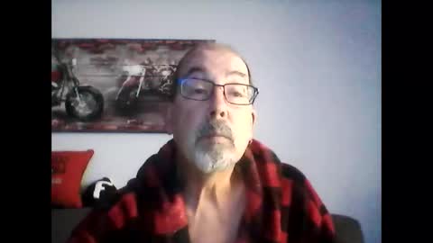me at home online show from 01-10-26, 03:14