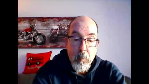 me at home online show from 03-07-26, 07:11