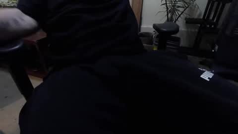 Snapshot of meatmallet2469 chatting on 02-01-26, 11:42 Meatmallet online show from 02-01-26, 11:42