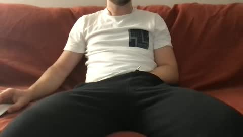 Snapshot of mecc2c chatting on 02-09-25, 02:07 mecc2c online show from 02-09-25, 02:07