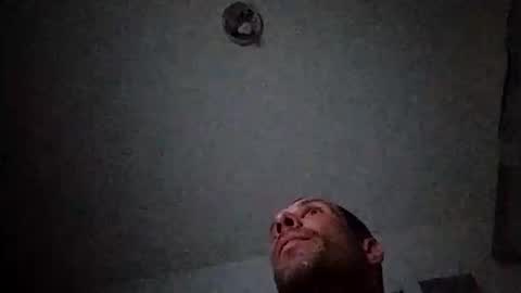 Snapshot of mecoun370 chatting on 12-04-25, 05:28 mecoun370 online show from 12-04-25, 05:28