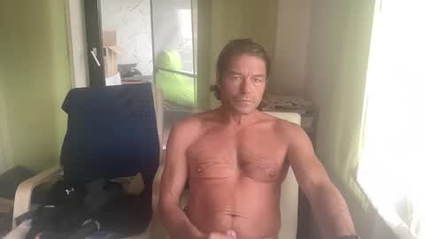 Snapshot of medeinoe chatting on 11-10-25, 12:48 medeinoe online show from 11-10-25, 12:48