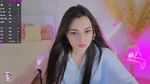 Dina online show from 07-16-26, 09:10