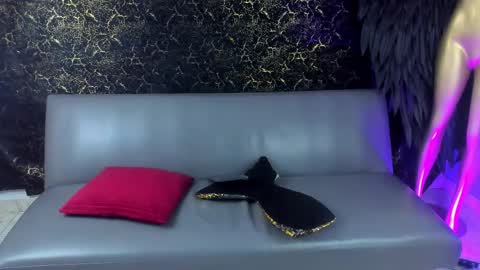 Medusa Ts online show from 12-04-25, 07:28