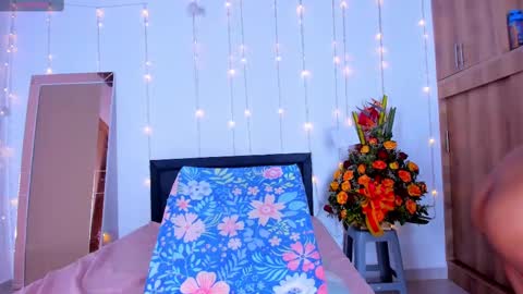 medussa13 online show from 02-19-25, 01:08