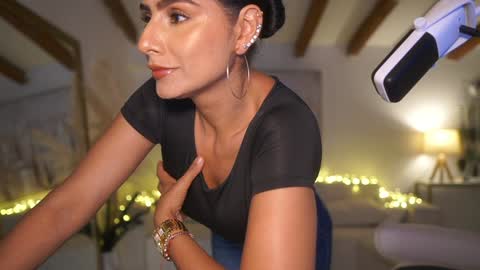 Andrea  online show from 01-23-25, 05:42